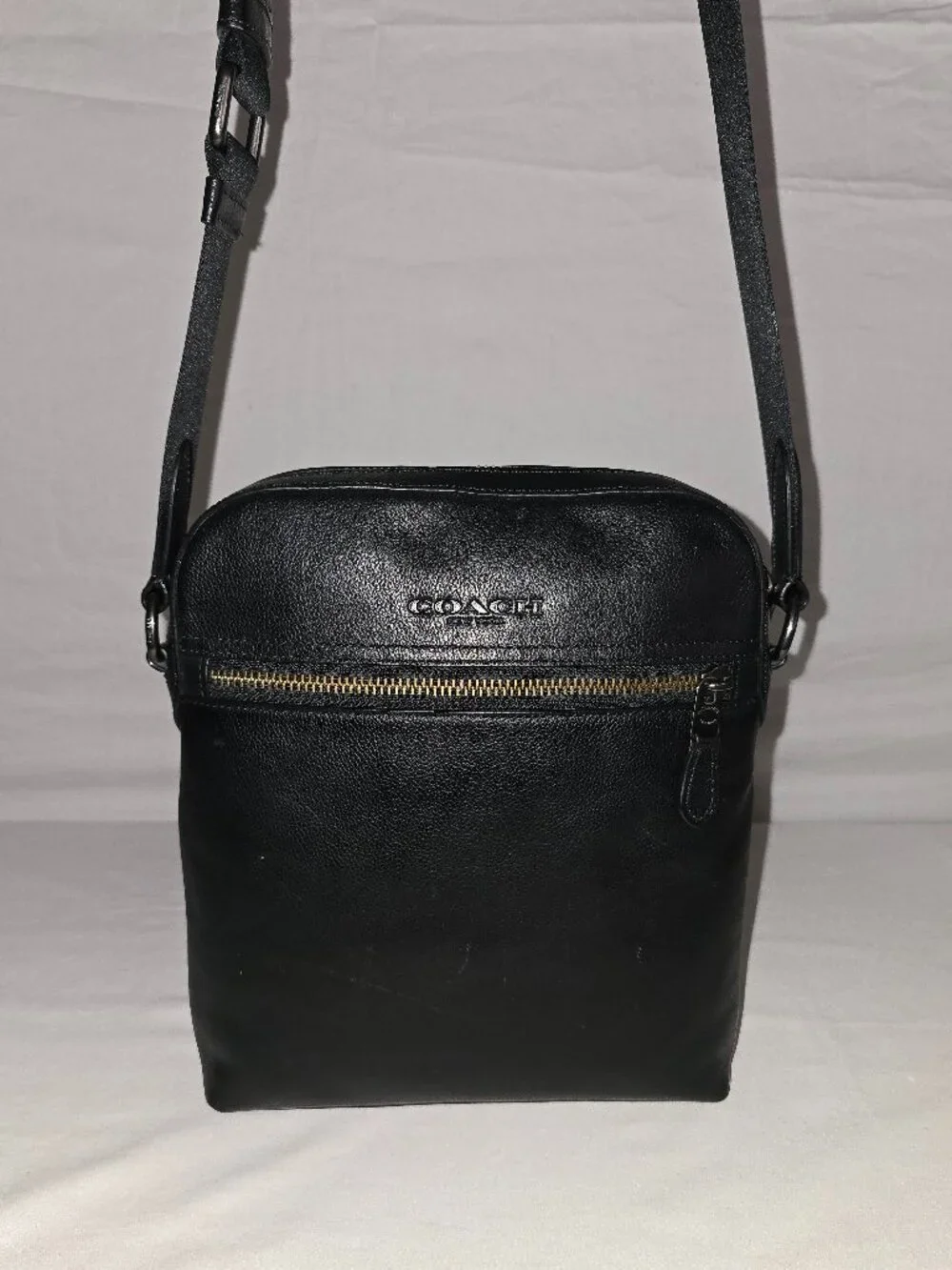 Coach Houston Men's Black Pebbled Leather Crossbody Flight Bag F68014